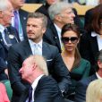 David et Victoria Beckham ont assisté à la victoire de Roger Federer qui a décroché un septième titre à Wimbledon dimanche 8 juillet en battant Andy Murray en finale (4-6, 7-5, 6-4, 6-3), égalisant le record de Pete Sampras