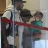 Alicia Keys, son mari Swizz Beatz et leur fils Egypt, à l'aéroport de Los Angeles pour leur départ en vacances, le 13 juin 2012
