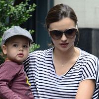 Miranda Kerr : Businesswoman street-chic avec son Flynn adorable