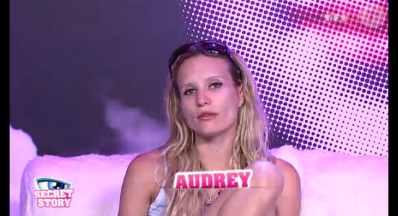 Audrey dans la quotidienne de Secret Story 6 le mercredi 25 juillet 2012 sur TF1