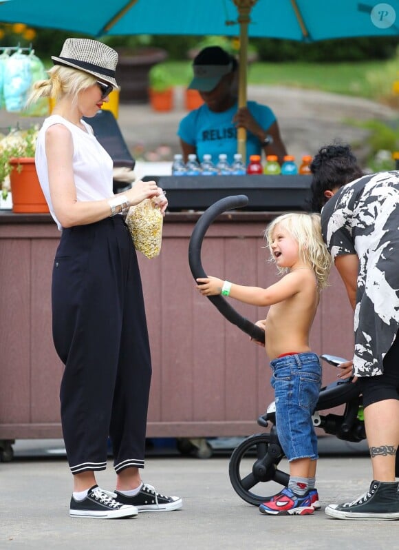 Gwen Stefani emmène ses fils Kingston et Zuma à Central Park. New York, le 27 juillet 2012. 