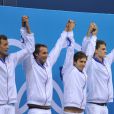 Amaury Leveaux, Fabien Gilot, Clément Lefert et Yannick Agnel après avoir obtenu la médaille d'or lors du relais 4x100m le 29 juillet 2012 lors des Jeux olympiques de Londres