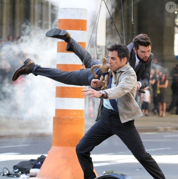 Adam Scott et Ben Stiller sur le tournage de The Secret Life of Walter Mitty à New York en mai 2012