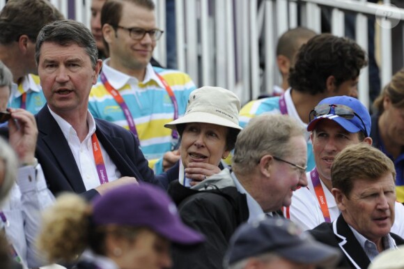 Le prince Daniel de Suède et son beau-frère le prince Carl Philip de Suède étaient à Greenwich Park, à Londres, le 31 juillet 2012 pour encourager l'équipe de Suède lors du concours complet des Jeux olympiques. Leurs protégés ont fini 4e derrière l'Allemagne, le Royaume-Uni avec Zara Phillips et la Nouvelle-Zélande.
