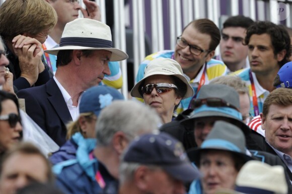 Le prince Daniel de Suède et son beau-frère le prince Carl Philip de Suède étaient à Greenwich Park, à Londres, le 31 juillet 2012 pour encourager l'équipe de Suède lors du concours complet des Jeux olympiques. Leurs protégés ont fini 4e derrière l'Allemagne, le Royaume-Uni avec Zara Phillips et la Nouvelle-Zélande.