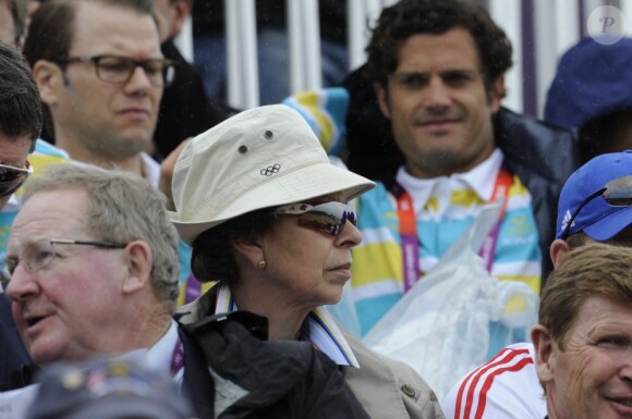 Le prince Daniel de Suède et son beau-frère le prince Carl Philip de Suède étaient à Greenwich Park, à Londres, le 31 juillet 2012 pour encourager l'équipe de Suède lors du concours complet des Jeux olympiques. Leurs protégés ont fini 4e derrière l'Allemagne, le Royaume-Uni avec Zara Phillips et la Nouvelle-Zélande.