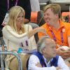 Le prince Willem-Alexander et la princesse Maxima des Pays-Bas étaient de retour en amoureux à l'Aquatics Centre, le 2 août 2012 lors des JO de Londres, pour assister au sacre de la Hollandaise Ranomi Kromowidjodjo sur 100m nage libre.