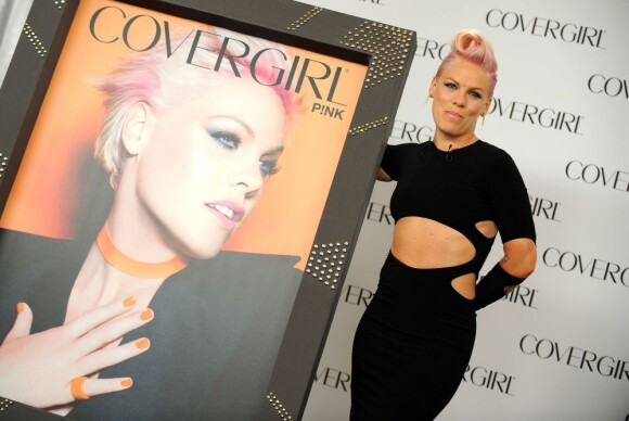 Pink est annoncée comme la nouvelle égérie de CoverGirl à l'hôtel Shutters On The Beach. Santa Monica, le 6 août 2012.