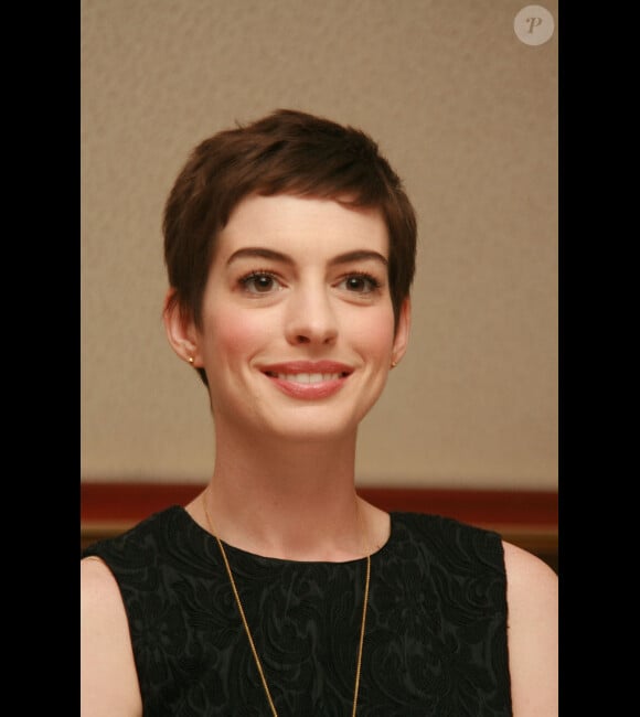 Anne Hathaway le 8 juillet 2012