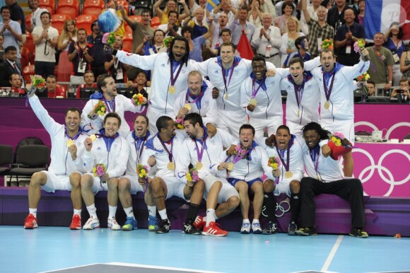 Les Experts du hand français ont conservé le 12 août 2012 aux JO de Londres leur titre olympique de Pékin en battant en finale la Suède (22-21). Un doublé historique, une joie épique, une équipe de légende.