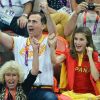 Letizia et Felipe d'Espagne se réjouissant devant Espagne - Corée du Sud le 11 août 2012 aux Jeux olympiques de Londres. Le prince Felipe étaient sur les nerfs, les Espagnoles ayant eu besoin de deux prolongations pour arracher la médaille de bronze (31-29).