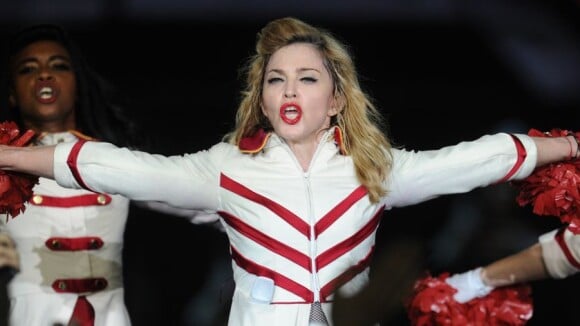 Madonna bouleversée et dégoûtée pour les Pussy Riot, et à son tour poursuivie