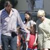 Michelle Williams, avec sa fille Matilda et son compagnon Jason Segel le 6 août 2012 à Los Angeles