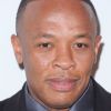 Dr. Dre est la 5e personne la plus riche du showbusiness selon le magazine Forbes. Il doit, en grande partie, ses 110 millions de dollars à sa marque de casques audio Beats. by Dre.