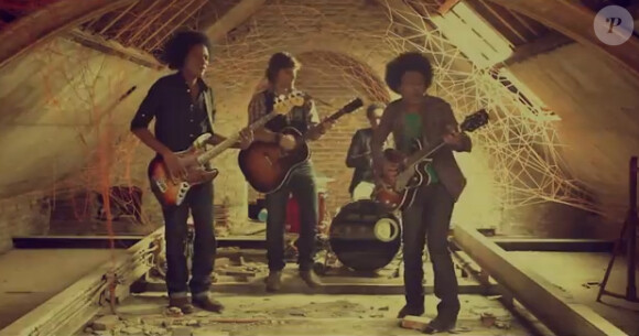 Suarez : image du clip Qu'est-ce que j'aime ça, extrait de l'album L'Indécideur.