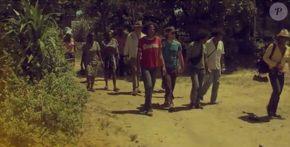 Suarez : image du clip Qu'est-ce que j'aime ça, extrait de l'album L'Indécideur.