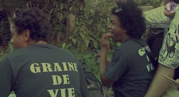 Suarez : image du clip Qu'est-ce que j'aime ça, extrait de l'album L'Indécideur.