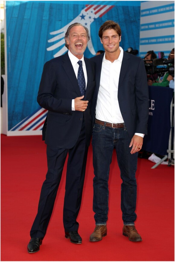 Michel Leeb et son fils lors de la cérémonie d'ouverture du 38e Festival du cinéma américain de Deauville, le 31 août 2012.