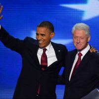 Bill Clinton : Discours passionné et franche accolade pour défendre Barack Obama