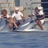 Détendus, Jay-Z et Beyoncé s'apprêtent à faire du jet-ski à Saint-Jean-Cap-Ferrat, le 7 septembre 2012
