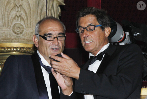 Pascal Nègre et Max Guazzini (Stade français) au dîner offert par Cartier dans le foyer du Palais Garnier après le concert de George Michael en faveur de Sidaction, à Paris, le 9 septembre 2012.