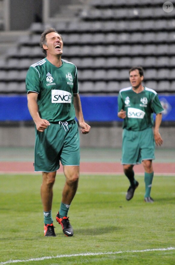 Laurent Blanc lors d'un match de gala opposant le Variété Club de France à la Sélection républicaine au Stade Charlety à Paris le 12 septembre 2012 en hommage à Thierry Roland et pour les 80 ans du foot pro