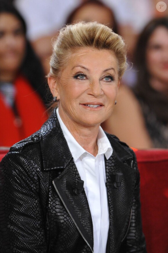 Sheila célèbre cinq décennies de carrière sur le plateau de Vivement Dimanche, enregistré le 12 septembre 2012. Rendez-vous ce week-end...