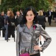 Leigh Lezark à son arrivée à Kensington Gardens pour assister au défilé Burberry Prorsum. Londres, le 17 septembre 2012.