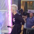 Pink en live pour le  Today Show  sur NBC en direct du Rockefeller Center à New York, le 18 septembre 2012.