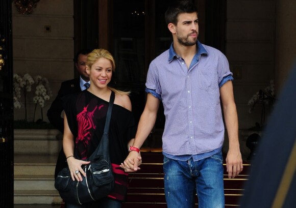 Shakira et Gerard Piqué à Paris le 15 juin 2011