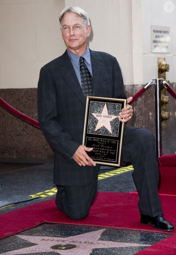Mark Harmon recevant son étoile au Walk of Fame sur Hollywood Boulevard, le 1er octobre 2012.