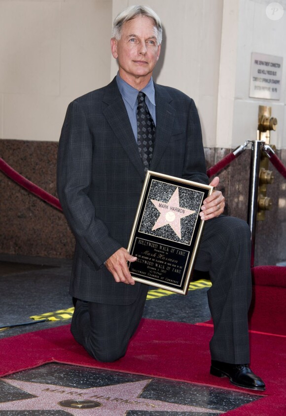 L'acteur américain Mark Harmon recevant son étoile au Walk of Fame sur Hollywood Boulevard, le 1er octobre 2012.