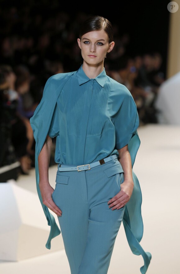 Défilé Elie Saab prêt-à-porter printemps-été 2013 à l'Espace Ephémère du jardin des Tuileries. Paris, le 3 octobre 2012.