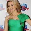 Holly Madison, enceinte de son premier enfant, laissait voir un petit baby-bump marquant le début de sa grossesse, le 4 octobre 2012 au Planet Hollywood Hôtel et Casino de Las Vegas, présentant une réplique du smocking de James Bond pour Skyfall.