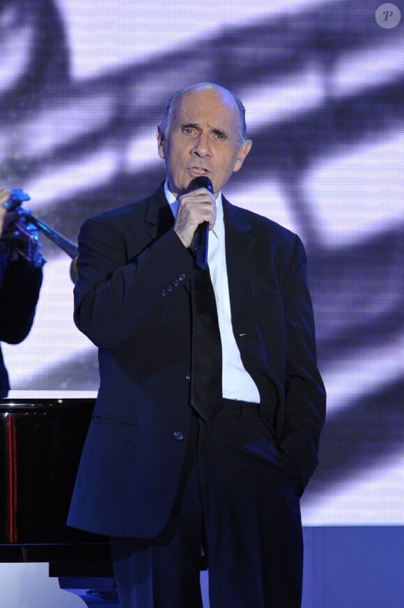 Guy Marchand lors de l'enregistrement le 10 octobre 2012 à Paris de l'émission Vivement Dimanche diffusée le 21 octobre