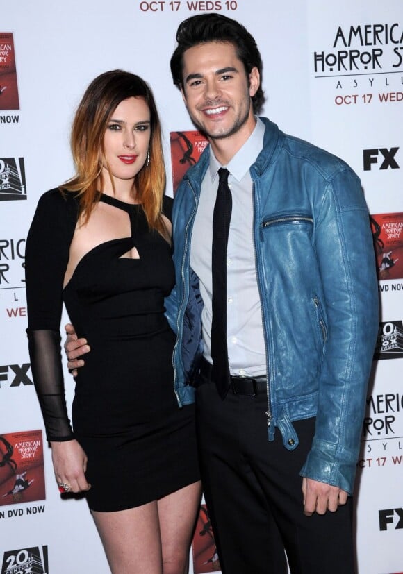Rumeur Willis très sexy avec son compagnon Jayson Blair à la première de la saison 2 de la série American Horror Story à Los Angeles, le 13 octobre 2012.