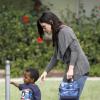 Sandra Bullock le 24 avril 2012 avec son fils Louis