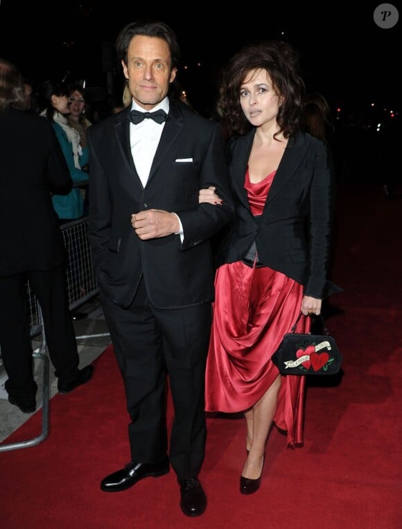 Michael Kaplan et Helena Bonham Carter au dîner de gala V&A Hollywood Costume mardi 16 octobre à Londres.
