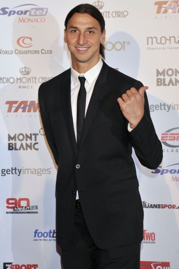 Zlatan Ibrahimovic a reçu le Golden Foot Award pour l'ensemble de sa carrière à Monaco le 17 Avril 2012.