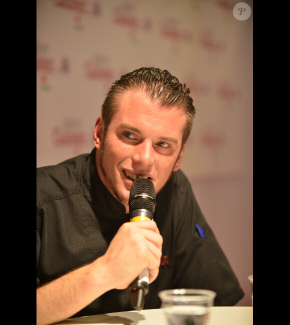 Norbert de Top Chef 2012 lors de la deuxième édition du Salon Cuisinez à la Porte de Versailles le 19 octobre 2012
