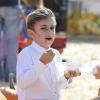 Gwen Stefani, Gavin Rossdale et leurs enfants Kingston et Zuma déguisés en vampires se sont offert une journée Halloween chez Shawn's Pumpkin Patch à Los Angeles le 21 octobre 2012