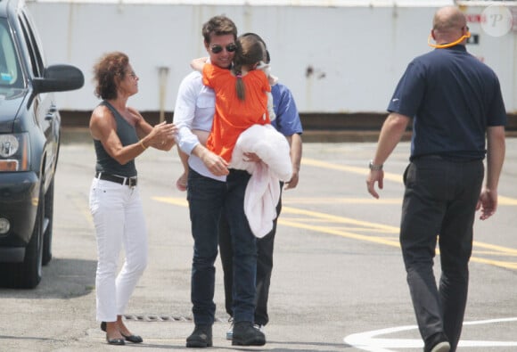 Tom Cruise et Suri font un tour d'hélicoptère à New York le 18 juillet 2012.