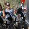 Jennifer Garner et Seraphina sur un marché fermier à Ventura, le 18 octobre 2012 - maman et fille vont du petit train