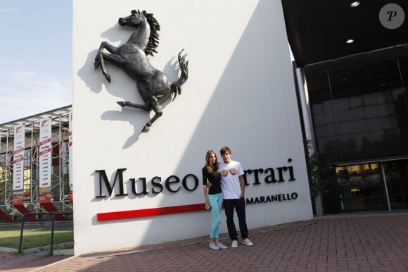 Fernando Alonso et sa dulcinée Dasha Kapustina visite le musée Ferrari le 23 juillet 2012 à Maranello