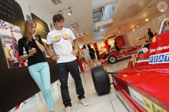 Fernando Alonso et sa dulcinée Dasha Kapustina visite le musée Ferrari le 23 juillet 2012 à Maranello