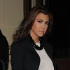 Kourtney Kardashian quitte son hôtel à Londres, le 8 novembre 2012.
