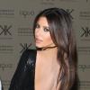 Kim Kardashian, ultrasexy dans une robe à sequins et des sandales Tom Ford, célèbre le lancement de la nouvelle Kardashian Kollection à l'Aqua. Londres, le 8 novembre 2012.