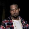 Kanye West, accompagné par Kim Kardashian, arrive dans un studio d'enregistrement à Londres. Le 8 novembre 2012.
