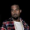 Kanye West, accompagné par Kim Kardashian, arrive dans un studio d'enregistrement à Londres. Le 8 novembre 2012.