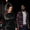 Kim Kardashian et Kanye West arrivent à un studio d'enregistrement après avoir dînés au restaurant Hakkasan. Londres, le 8 novembre 2012.
